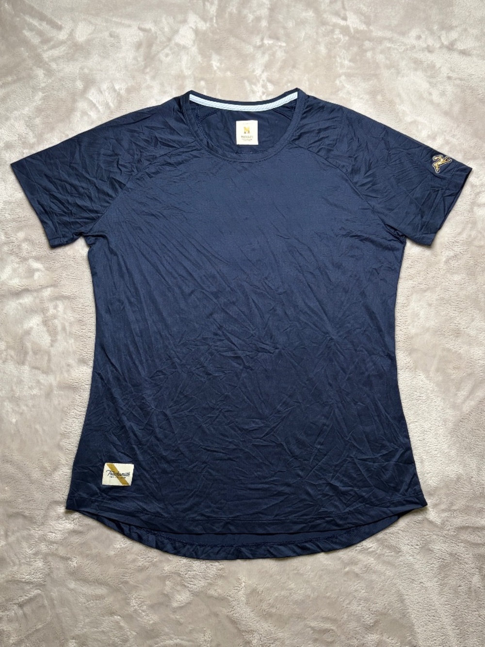 Tracksmith Running Shirt Womens M Navy Performance Athletic Tee Lightweight